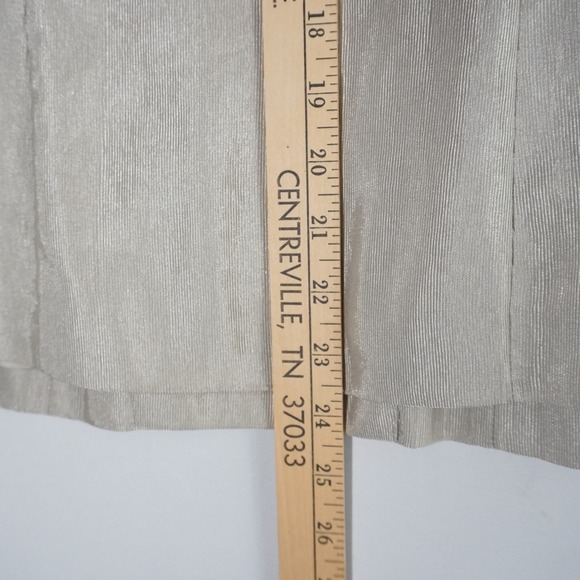 Michel‎ René Sleeveless Button Down Vest Women's Light Beige 38 Tailored Luxury - Picture 7 of 7